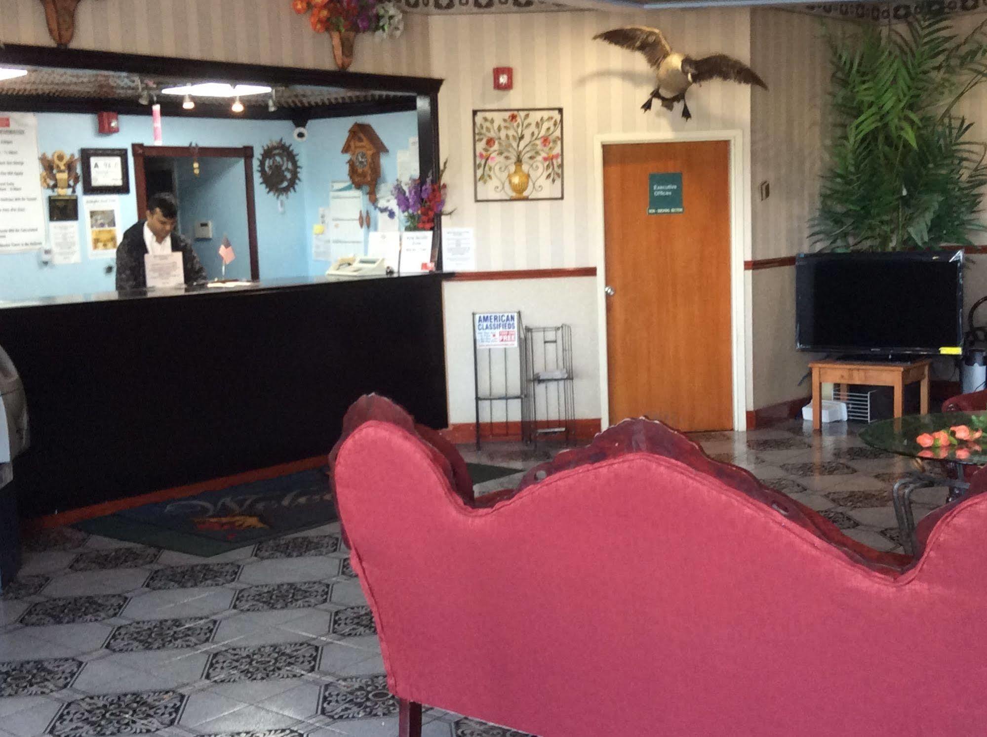 Motel 6 Burlington Bagian luar foto