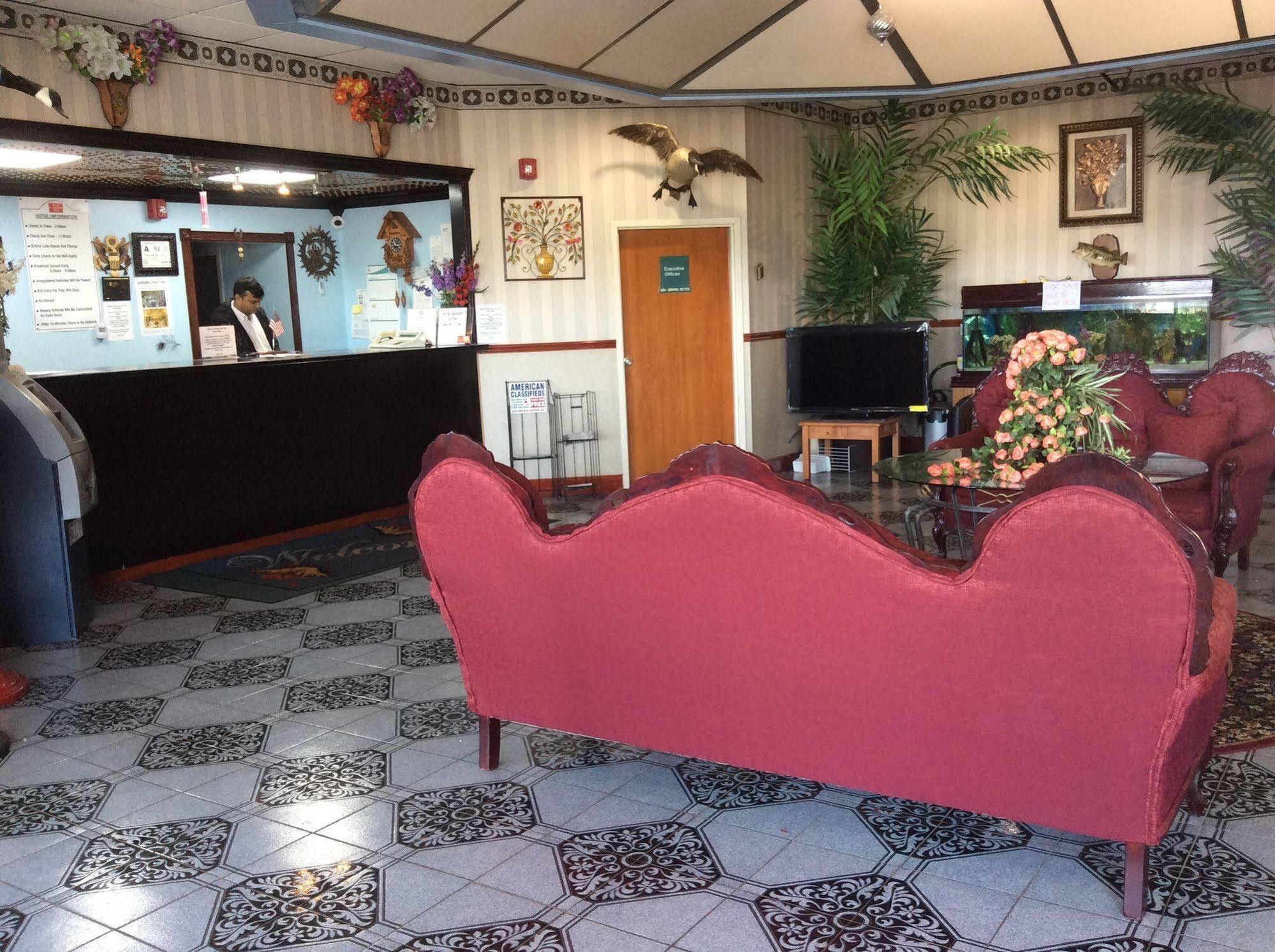 Motel 6 Burlington Bagian luar foto